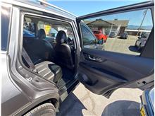 Vehicle Thumb #54