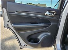 Vehicle Thumb #43
