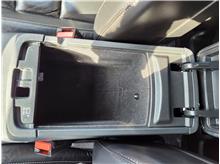 Vehicle Thumb #57