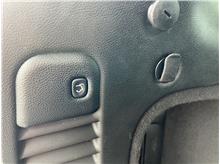 Vehicle Thumb #41