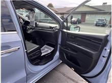 Vehicle Thumb #22