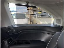 Vehicle Thumb #58