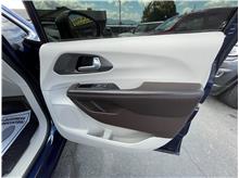 Vehicle Thumb #45