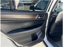 Vehicle Thumb #62