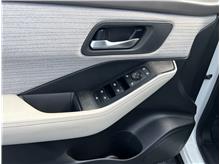 Vehicle Thumb #64