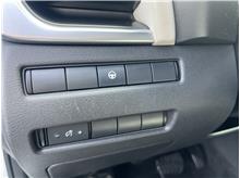 Vehicle Thumb #67