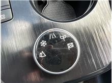 Vehicle Thumb #77