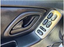 Vehicle Thumb #16