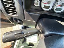 Vehicle Thumb #22