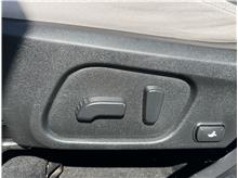 Vehicle Thumb #80