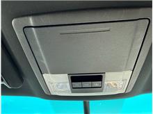 Vehicle Thumb #49