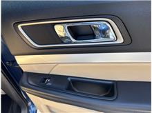 Vehicle Thumb #62