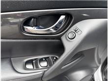 Vehicle Thumb #20
