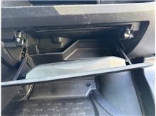Vehicle Thumb #42