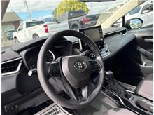 Vehicle Thumb #23