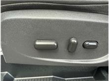 Vehicle Thumb #25