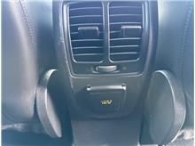 Vehicle Thumb #59