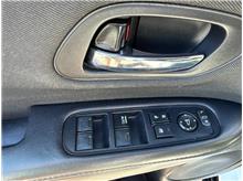 Vehicle Thumb #20