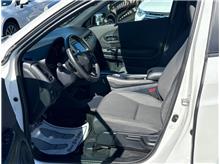 Vehicle Thumb #21
