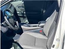 Vehicle Thumb #22