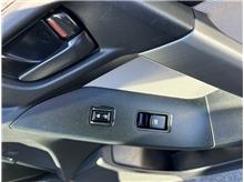 Vehicle Thumb #45