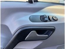 Vehicle Thumb #22