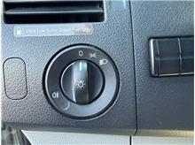 Vehicle Thumb #27