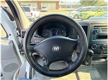 Vehicle Thumb #28
