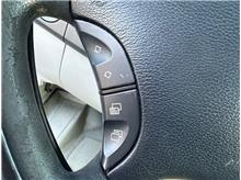 Vehicle Thumb #32