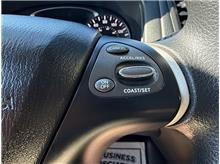 Vehicle Thumb #26