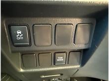 Vehicle Thumb #28