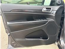 Vehicle Thumb #17