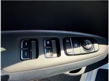 Vehicle Thumb #20