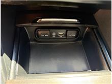 Vehicle Thumb #27