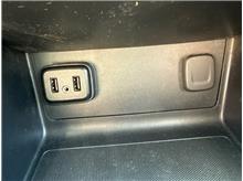 Vehicle Thumb #31