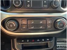 Vehicle Thumb #35