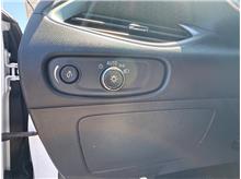 Vehicle Thumb #33