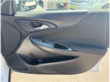 Vehicle Thumb #52