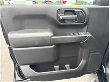 Vehicle Thumb #20