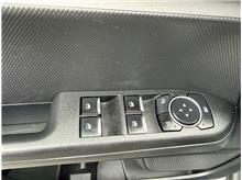 Vehicle Thumb #21