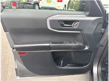 Vehicle Thumb #22