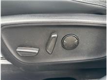 Vehicle Thumb #24