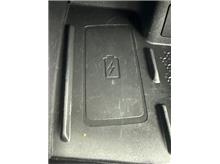 Vehicle Thumb #37