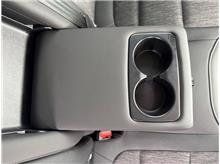 Vehicle Thumb #64