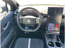 Vehicle Thumb #14