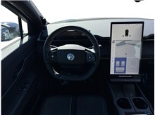 Vehicle Thumb #14