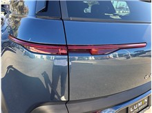 Vehicle Thumb #21