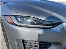 Vehicle Thumb #22
