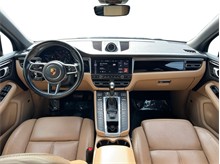 Vehicle Thumb #14