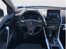 Vehicle Thumb #15